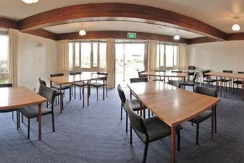 Equestrian Hotel Christchurch Exterior foto